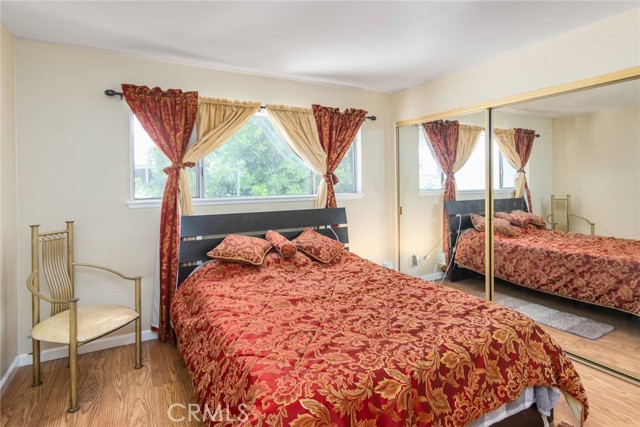 Detail Gallery Image 13 of 19 For 16755 Parthenia St #5,  Northridge,  CA 91343 - 2 Beds | 1/1 Baths