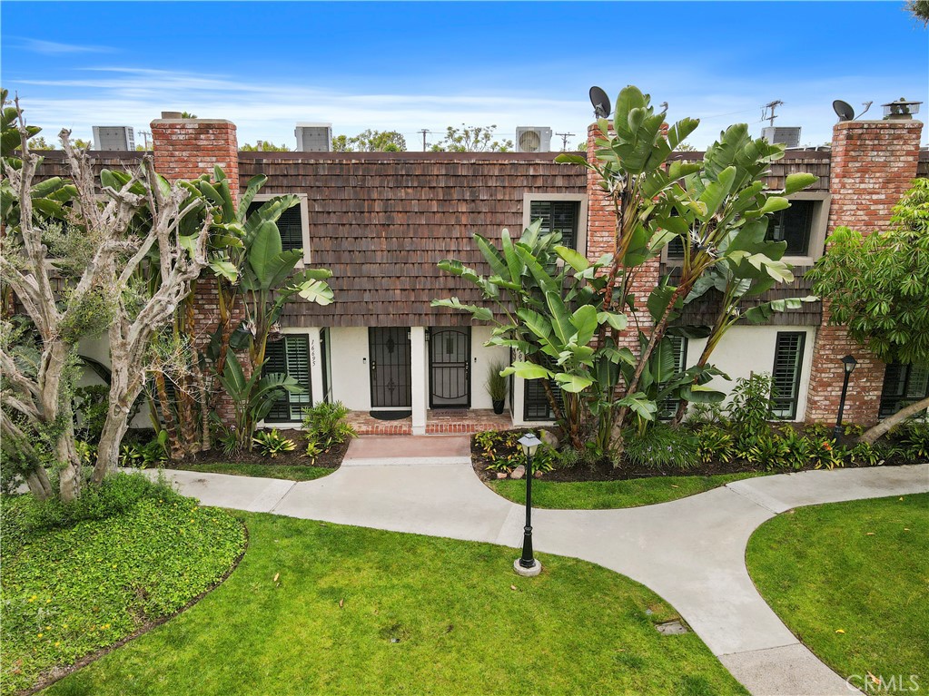 16703 Castaway Lane