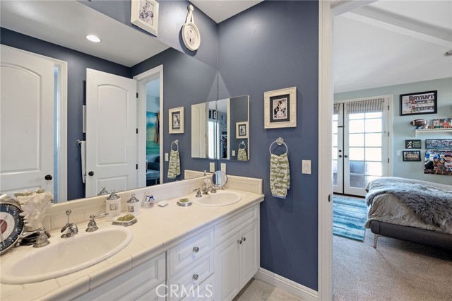 1420 Elm Avenue, Manhattan Beach, California 90266, 5 Bedrooms Bedrooms, ,4 BathroomsBathrooms,Residential,Sold,Elm,SB22077331