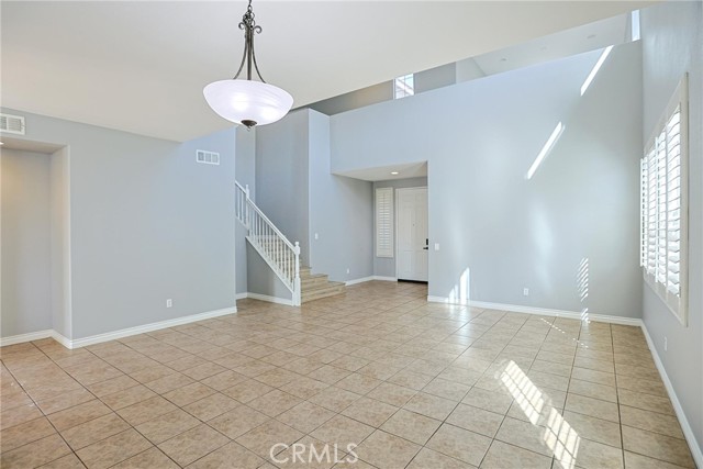 Detail Gallery Image 6 of 70 For 26523 Bladen Ave, Murrieta,  CA 92562 - 5 Beds | 3 Baths