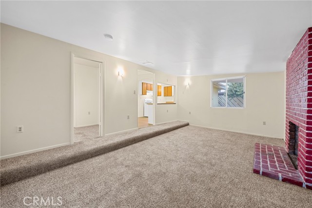25347 Union Street, San Bernardino CA: https://media.crmls.org/medias/70e39a47-e08d-4809-a918-f0c378061921.jpg