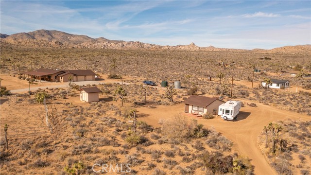 Detail Gallery Image 45 of 46 For 2310 Cottontail Rd, Pioneertown,  CA 92268 - 3 Beds | 3 Baths