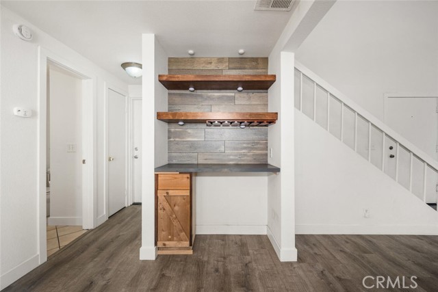 10395 Hammontree Drive, Garden Grove CA: https://media.crmls.org/medias/70e49dc4-a50e-4408-b9fe-233f2b5ca40a.jpg