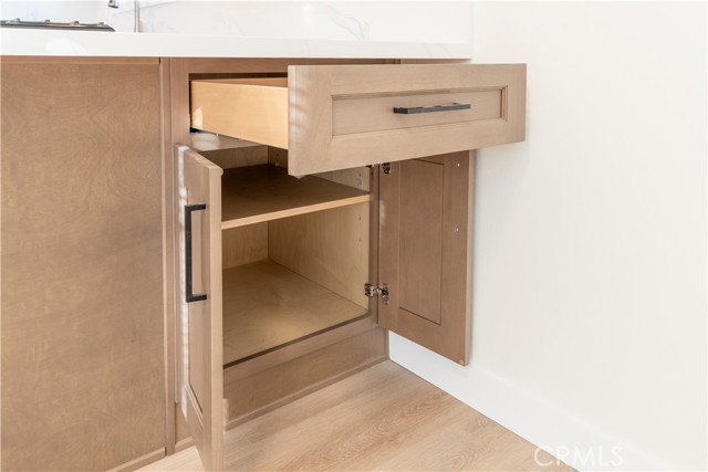 Detail Gallery Image 9 of 41 For 16931 S Raymond Ave, Gardena,  CA 90247 - 3 Beds | 2 Baths