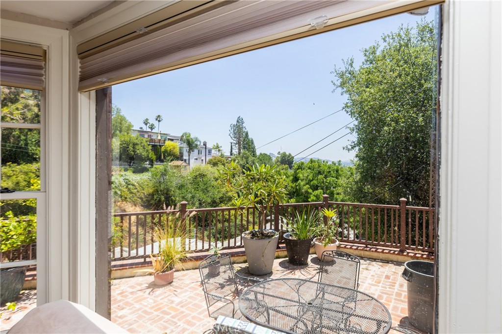 641 Canyon Drive
