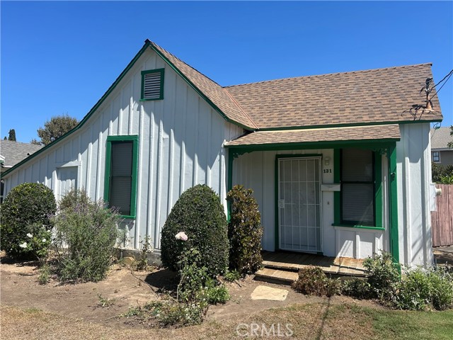 Detail Gallery Image 1 of 13 For 131 N Harwood St, Orange,  CA 92866 - 2 Beds | 1 Baths