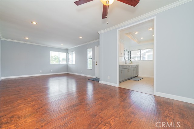 Detail Gallery Image 4 of 13 For 37 Tarocco, Irvine,  CA 92618 - 2 Beds | 2 Baths
