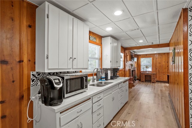 Detail Gallery Image 10 of 25 For 33424 Holcomb Creek Dr, Green Valley Lake,  CA 92341 - 2 Beds | 2 Baths