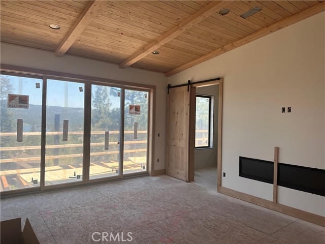 Detail Gallery Image 13 of 43 For 40564 Ironwood Rd, Big Bear Lake,  CA 92315 - 5 Beds | 5/1 Baths