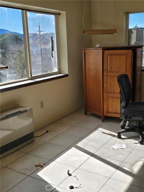 Detail Gallery Image 28 of 39 For 13920 Manakee, Clearlake,  CA 95422 - 5 Beds | 4/1 Baths