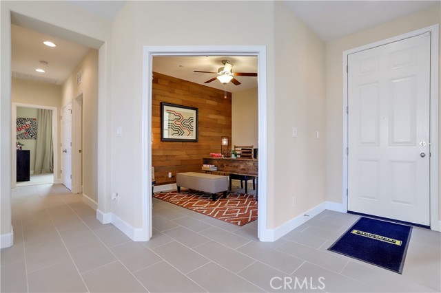 Detail Gallery Image 7 of 26 For 448 Barrett Ln, Los Banos,  CA 93635 - 4 Beds | 3 Baths