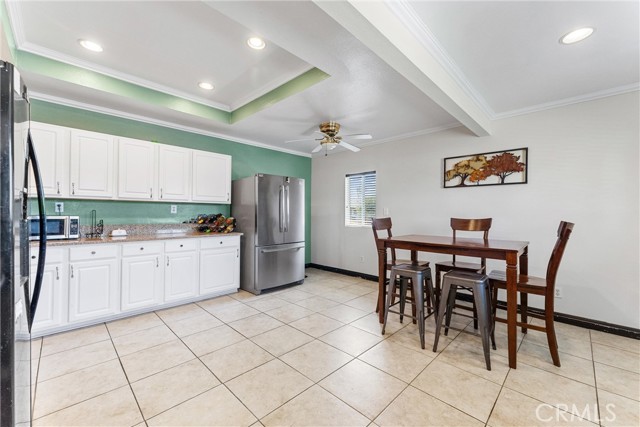 942 Oleander Street, Brea CA: https://media.crmls.org/medias/70e7d70b-ccc0-4047-8220-0aa795ff8c60.jpg
