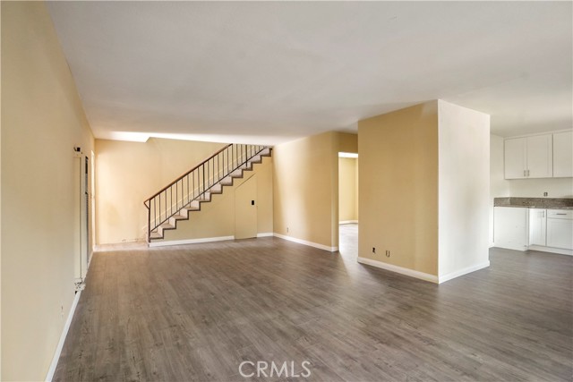 1003 W Myrtle Street, Santa Ana CA: https://media.crmls.org/medias/70e80d3f-9e59-446e-95be-72b1b7a20526.jpg