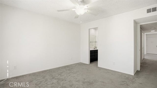 833 Cinnamon, Duarte CA: https://media.crmls.org/medias/70e8b772-01a6-456f-ae21-d3770003c1f2.jpg