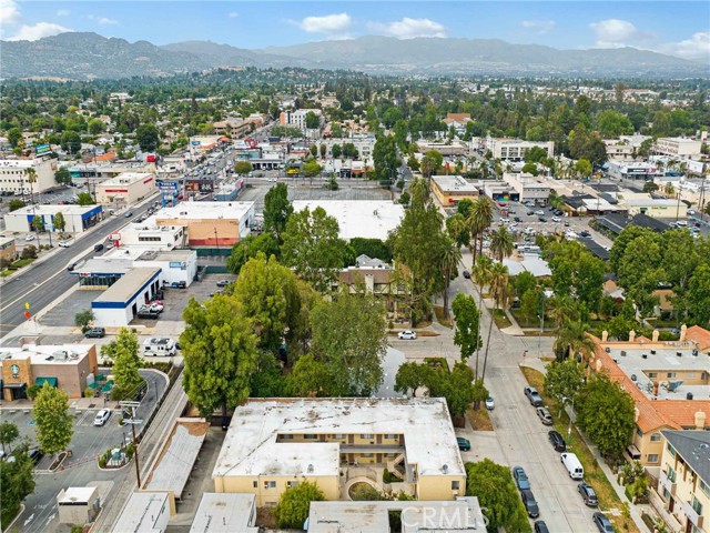 7049 Vassar Avenue, Canoga Park CA: https://media.crmls.org/medias/70e90556-85e6-42dc-bfce-5a20320b085c.jpg