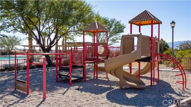 Detail Gallery Image 19 of 21 For 62880 Loftwood St, Desert Hot Springs,  CA 92240 - 3 Beds | 2 Baths