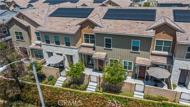 Detail Gallery Image 26 of 31 For 22730 Harmony Dr, Saugus,  CA 91350 - 2 Beds | 2/1 Baths