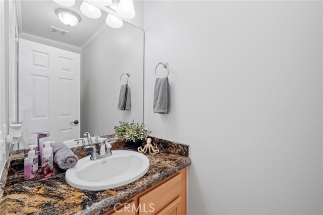 Detail Gallery Image 26 of 42 For 737 La Docena Ln, Corona,  CA 92879 - 3 Beds | 2/1 Baths