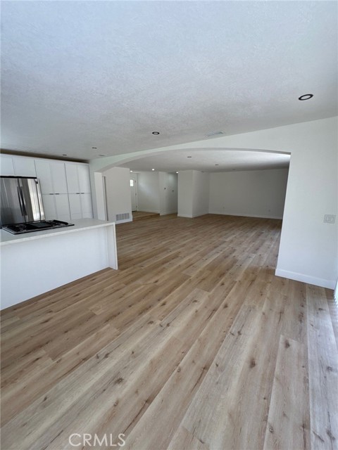 Detail Gallery Image 8 of 18 For 1245 Blazewood St, Riverside,  CA 92507 - 3 Beds | 2 Baths