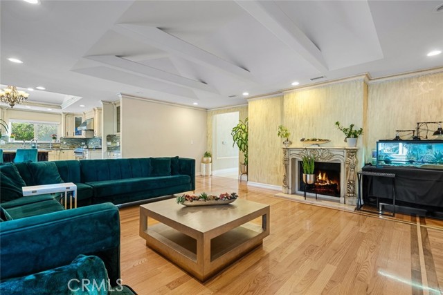8817 Louise Avenue, Sherwood Forest CA: https://media.crmls.org/medias/70eb29c8-189a-4075-b031-543b9bc0754b.jpg