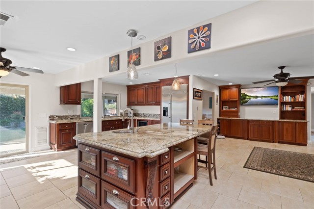 Detail Gallery Image 8 of 42 For 2359 N 4th Ave, Upland,  CA 91784 - 4 Beds | 2 Baths