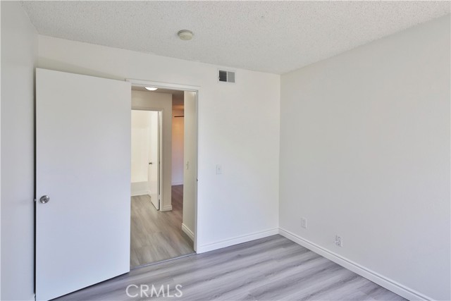 Detail Gallery Image 31 of 42 For 13266 Foothill Bld, Sylmar,  CA 91342 - – Beds | – Baths