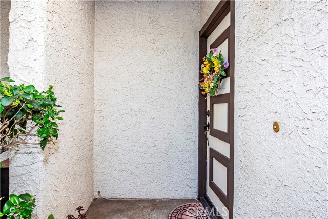 Detail Gallery Image 6 of 29 For 20937 Judah Ln, Newhall,  CA 91321 - 3 Beds | 2/1 Baths