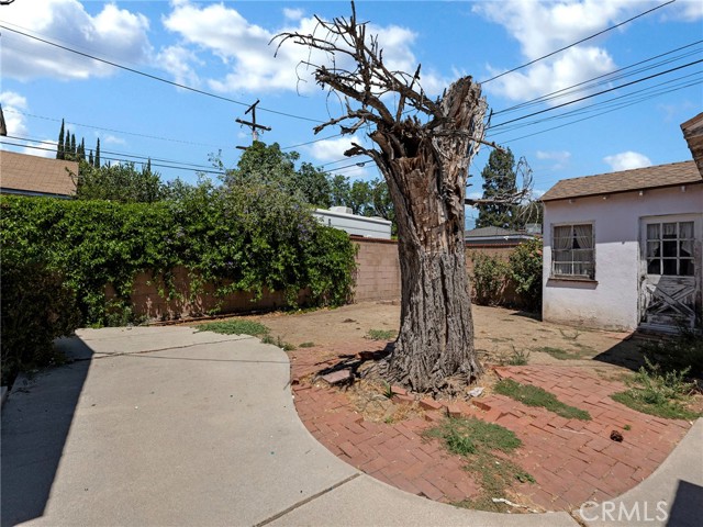 18725 Covello Street, Reseda CA: https://media.crmls.org/medias/70f0543f-f55f-4f6d-890e-72ad5da37803.jpg