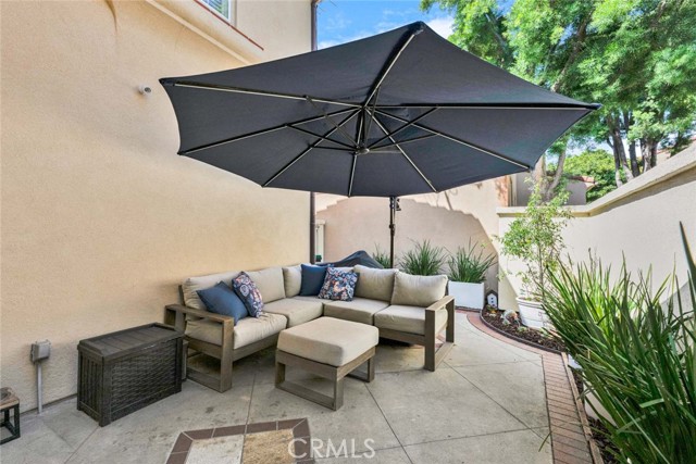 45 Modesto, Irvine CA: https://media.crmls.org/medias/70f07739-f1a5-4ef5-b0ee-544269df1d37.jpg