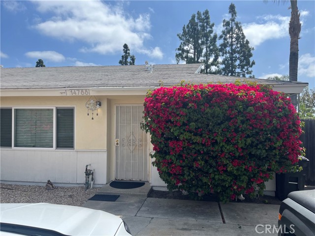 14782 Holt Avenue, Tustin CA: https://media.crmls.org/medias/70f0caa9-fafa-4e9a-84e2-9a75d7b1217a.jpg