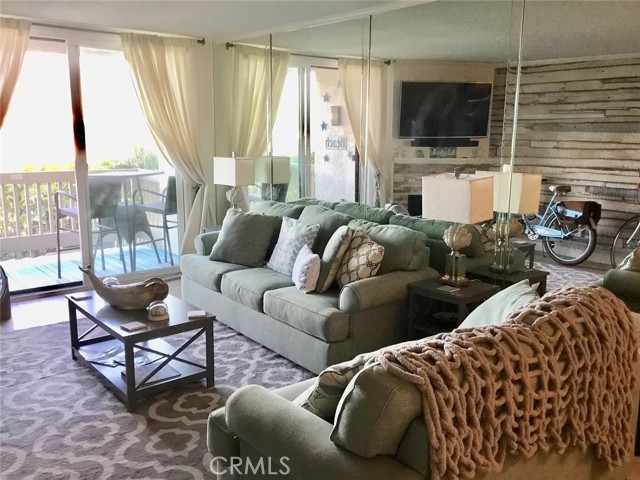 999 Pacific Street, Oceanside, California 92054, 1 Bedroom Bedrooms, ,1 BathroomBathrooms,Residential,For Sale,Pacific Street,BB24060640