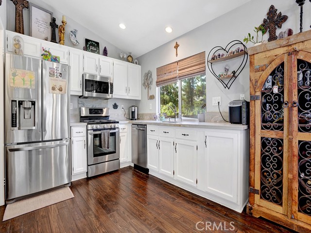 Detail Gallery Image 7 of 38 For 15 Dusty Trl, Trabuco Canyon,  CA 92679 - 3 Beds | 2/1 Baths