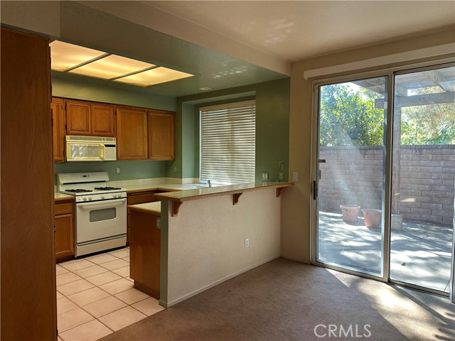 Detail Gallery Image 5 of 13 For 7168 Santo Pl, Rancho Cucamonga,  CA 91701 - 3 Beds | 2/1 Baths