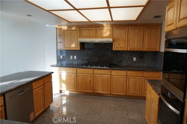 Detail Gallery Image 9 of 54 For 1200 Oakwood Dr, San Marino,  CA 91108 - 4 Beds | 3/1 Baths