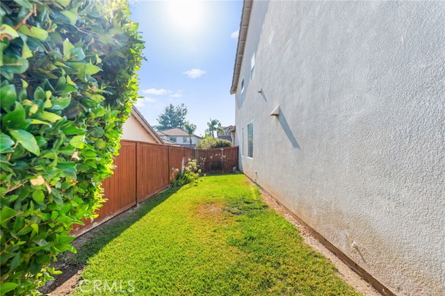 42016 Delmonte Street, Temecula CA: https://media.crmls.org/medias/70f31248-2a7f-4c53-a772-a2b04e9dd871.jpg