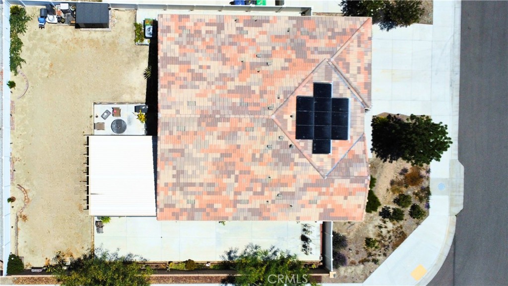 https://media.crmls.org/medias/70f3a589-294b-4035-ae15-ae019e675da7.jpg?preset=X-Large