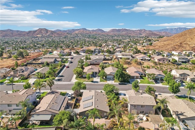 Detail Gallery Image 35 of 36 For 23558 Cheyenne Canyon Dr, Menifee,  CA 92587 - 3 Beds | 2 Baths