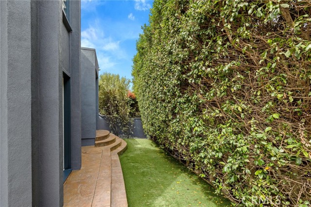 2310 Laurel Bluff, Manhattan Beach, California 90266, 4 Bedrooms Bedrooms, ,3 BathroomsBathrooms,Residential,Sold,Laurel Bluff,SB22159511