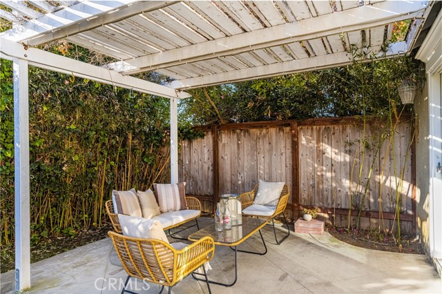 Detail Gallery Image 21 of 65 For 939 Oak St, Costa Mesa,  CA 92627 - 3 Beds | 2 Baths