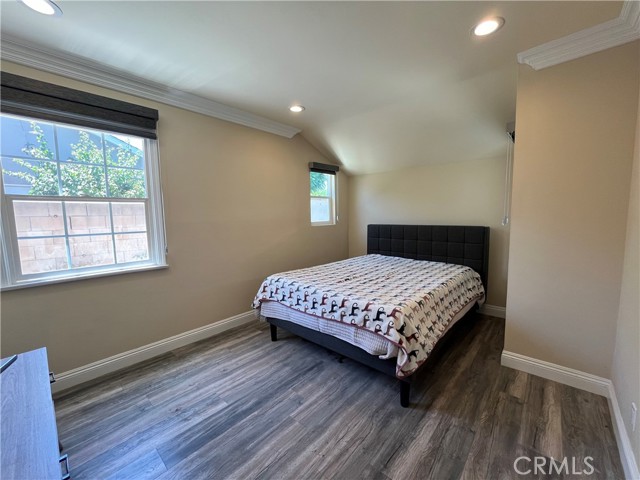 17430 Hemmingway Street, Northridge CA: https://media.crmls.org/medias/70f4b308-8491-45d3-b7f4-59d29558f990.jpg
