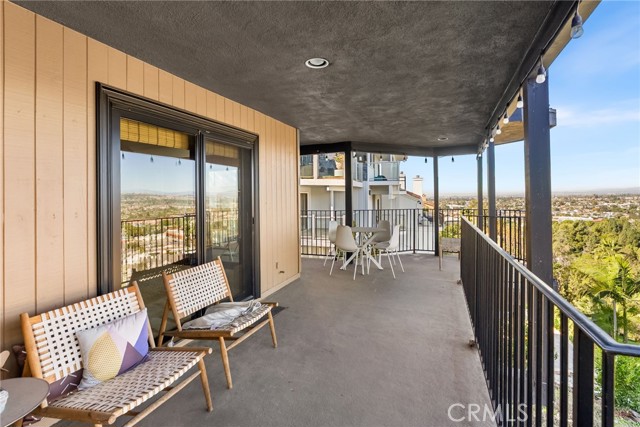 Detail Gallery Image 40 of 57 For 12348 Circula Panorama, North Tustin,  CA 92705 - 5 Beds | 3 Baths