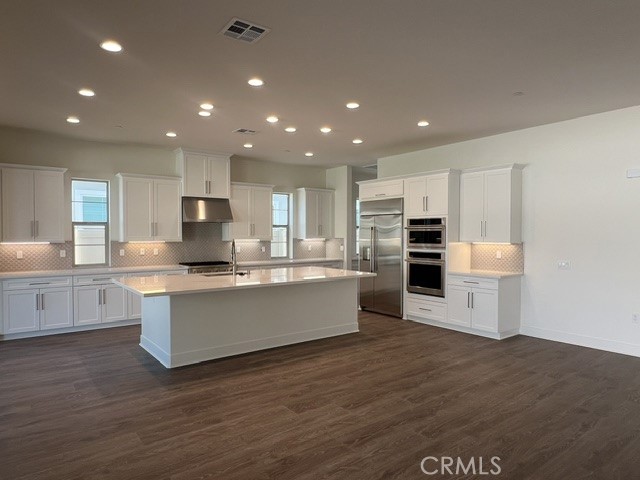 Detail Gallery Image 9 of 11 For 4602 Granville Ct, Chino,  CA 91710 - 3 Beds | 3 Baths