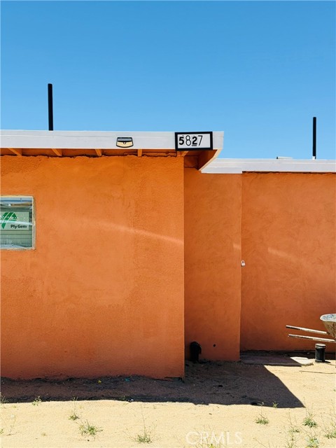 Detail Gallery Image 9 of 15 For 5827 Old Woman Springs Rd, Johnson Valley,  CA 92285 - – Beds | – Baths