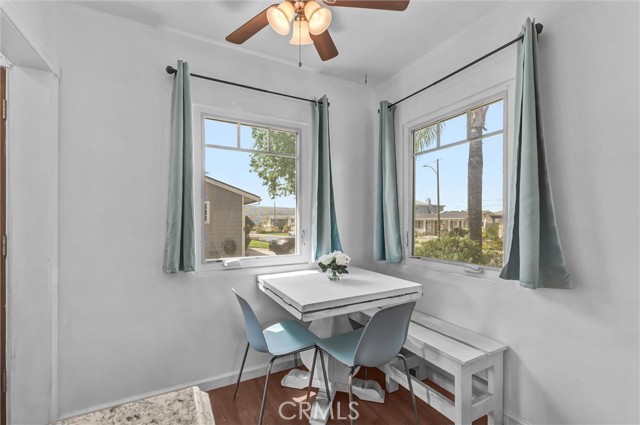 Detail Gallery Image 14 of 28 For 22228 Warmside, Torrance,  CA 90505 - 3 Beds | 1 Baths