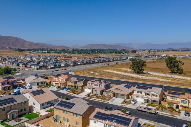 Detail Gallery Image 43 of 45 For 29526 Woodcreek Trl, Winchester,  CA 92596 - 5 Beds | 4 Baths