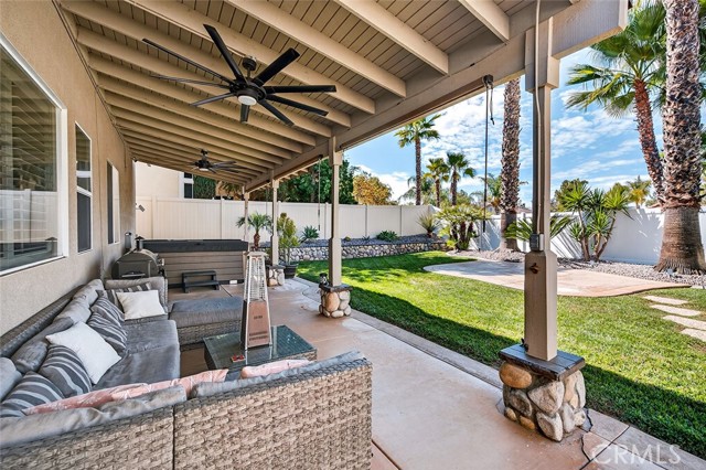 43652 Ortona Street, Temecula CA: https://media.crmls.org/medias/70f6bfd4-a4f0-4dec-ad40-54d019d815a9.jpg