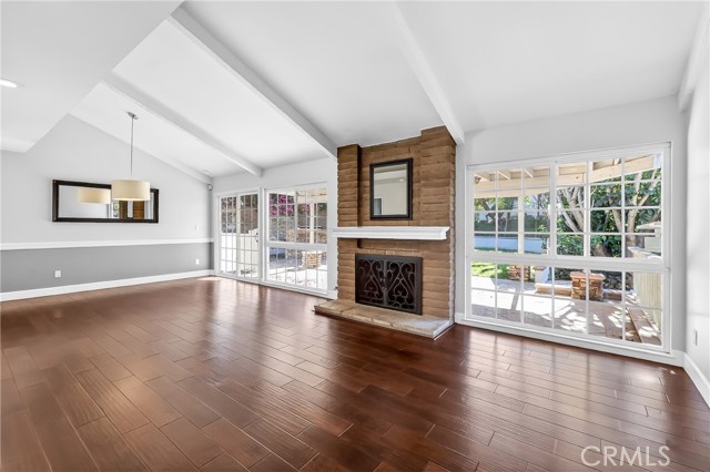 Detail Gallery Image 2 of 25 For 26332 Esmeralda Cir, Mission Viejo,  CA 92691 - 4 Beds | 3 Baths