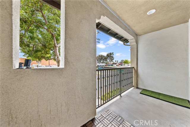 Detail Gallery Image 22 of 29 For 2560 Valentina Way #2,  Commerce,  CA 90040 - 3 Beds | 3 Baths