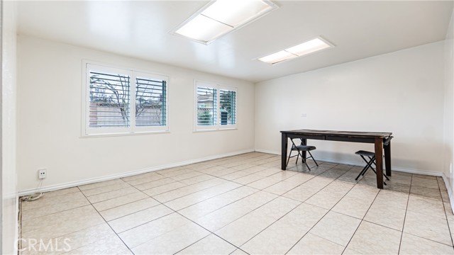 Image 6 of 35 For 5449 Fairbrook Street