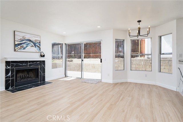 23760 Timber Bluff Court, Moreno Valley CA: https://media.crmls.org/medias/70f9a5e2-83e7-4a0c-b5b0-92f41ee37884.jpg